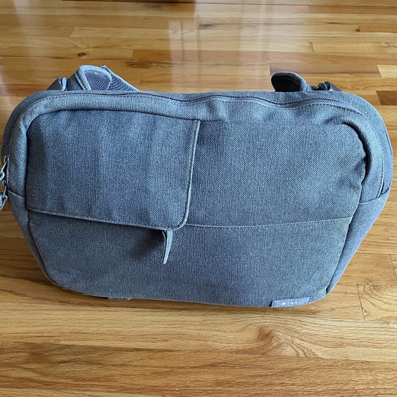 Incase Ari Marcopoulos Camera Bag - Picture 2 of 11